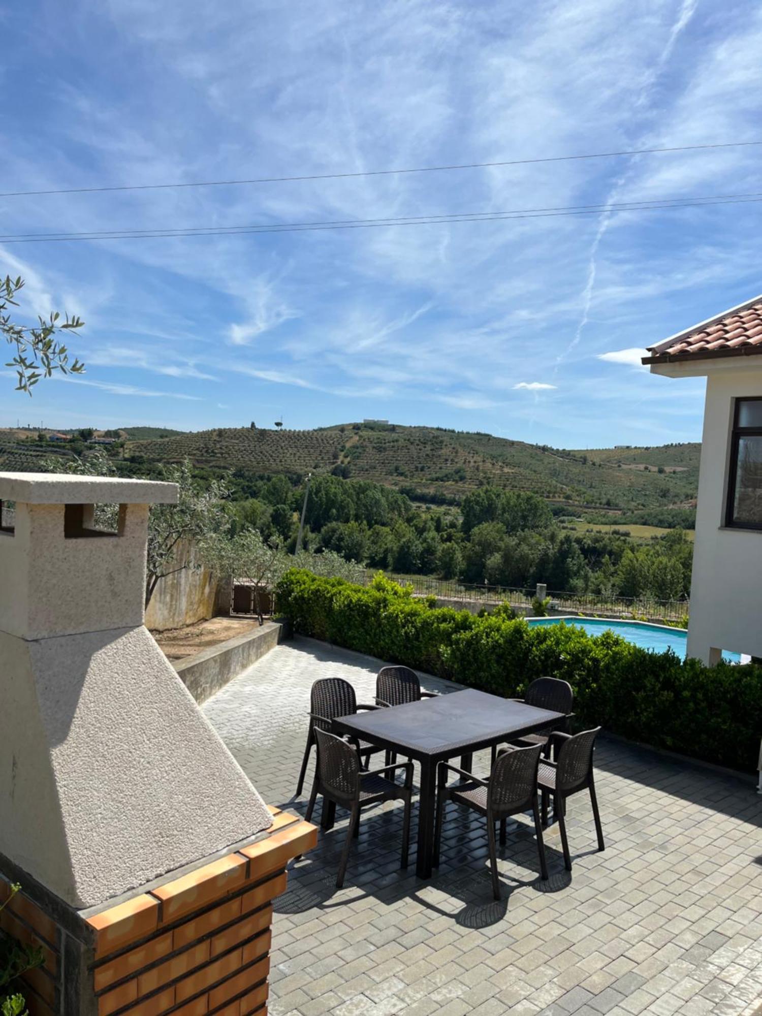 Alojamento, Chelas Rural Al Mirandela Exteriör bild